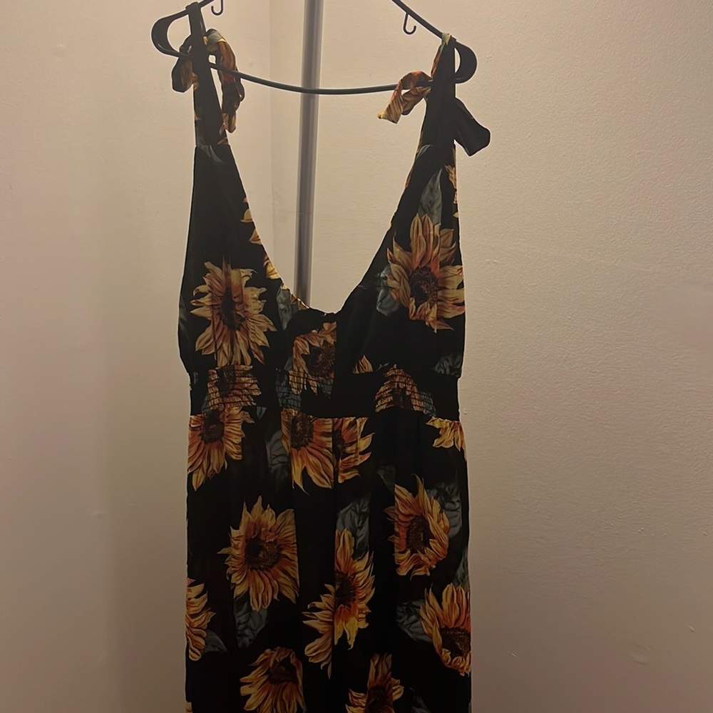 Maxi sunflower dress